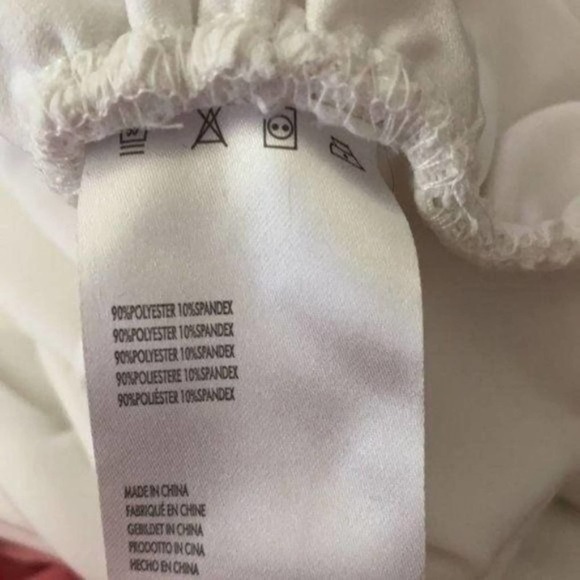 Lani The Label Twisted Cutout Top NWT size small - Picture 6 of 6